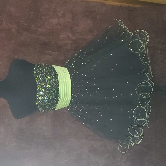 Mori Lee Tulle and Sequin Strapless Prom Dress - Picture 3 of 7